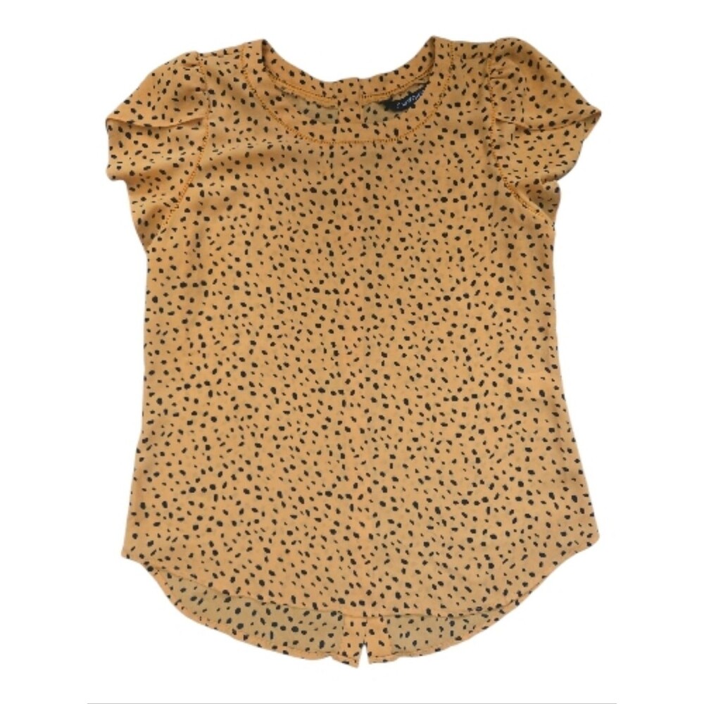 41 Hawthorn Dotted Tulip-Sleeve Blouse